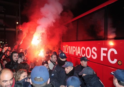 Ξεσηκωμός στο Αγρίνιο! (Photos+vid)
