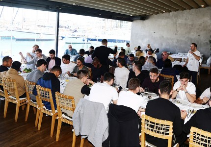 Γευμάτισαν οικογενειακά οι πρωταθλητές (photos)