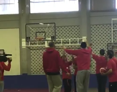 ONE TEAM και Θρύλος μαζί!