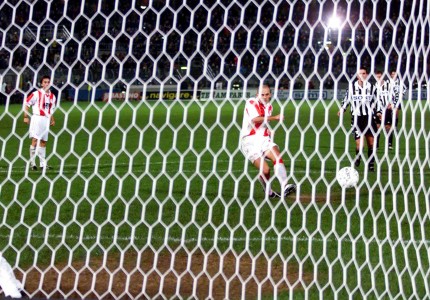 Όταν ο Τζόλε νίκησε τον... Ντάρκο! (photos, video)