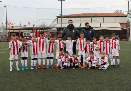 Αψήφησαν τον καιρό και τίμησαν τον Θανάση Μπέμπη!