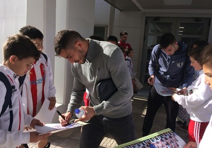 Οι συμβουλές του Λεμονή στους πιτσιρικάδες!