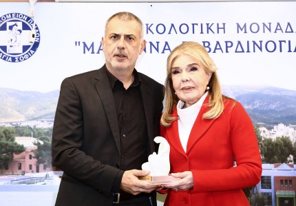 Εικόνες από την επίσκεψη του Ολυμπιακού