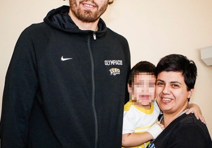 Μοίρασαν δώρα και χαμόγελα!