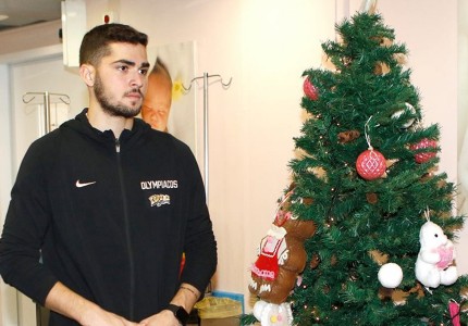 Μοίρασαν δώρα και χαμόγελα!