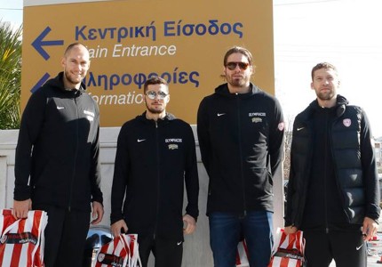 Μοίρασαν δώρα και χαμόγελα!