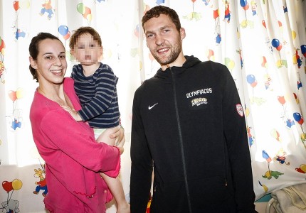 Μοίρασαν δώρα και χαμόγελα!