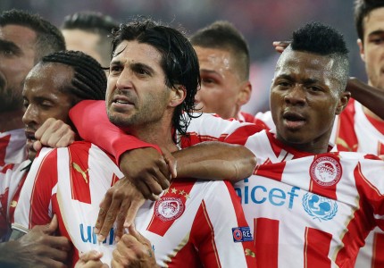 Η μαγική βραδιά που ο Θρύλος γονάτισε τη Γιουνάιτεντ (photos, video)