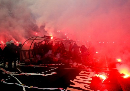 Κλείστε, επιτέλους, την ντροπή του ελληνικού ποδοσφαίρου! (Photos)