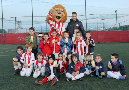 Γιορτή στο Ρέντη με Τζούρτζεβιτς και Βέργο!