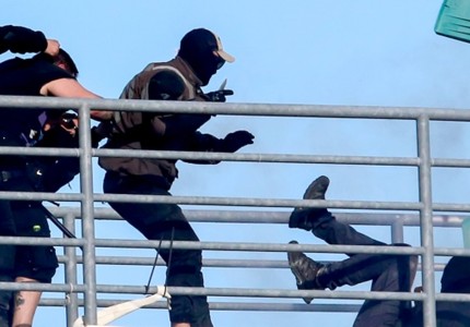 Δεν είδα να δείχνετε ρε στημένοι την ίδια ευαισθησία με το αιματοκύλισμα του Βόλου...