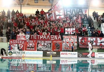 Αποθεώθηκε ο πρόεδρος