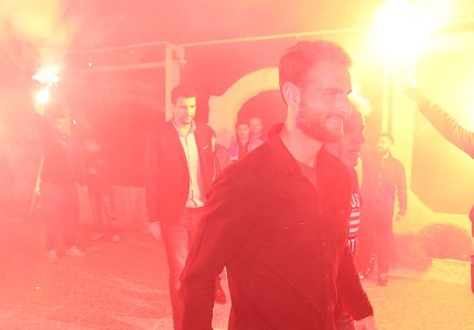 Χαμός στην εκδήλωση για τα 30 χρόνια της Θύρας 7 Χίου!