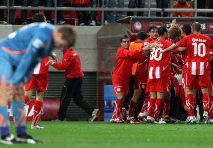 Φόρτωσε την ΑΕΚ με... μισή ντουζίνα γκολ ο Θρύλος! (photos, video)