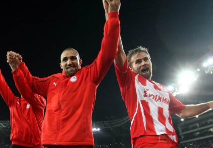 Φόρτωσε την ΑΕΚ με... μισή ντουζίνα γκολ ο Θρύλος! (photos, video)