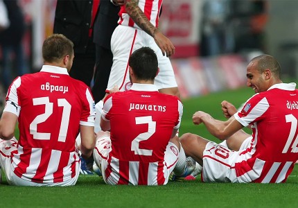 Γενέθλια με 3άρα και... τέταρτο αστέρι! (photos, video)