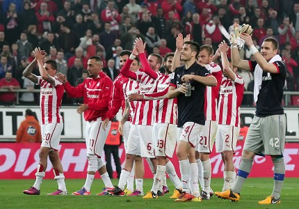 Γενέθλια με 3άρα και... τέταρτο αστέρι! (photos, video)