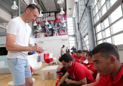 Μαζί με τους μαχητές της ζωής (photos, video)