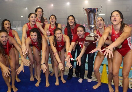 Όταν οι κοριτσάρες έγραψαν ιστορία! (photos, video)