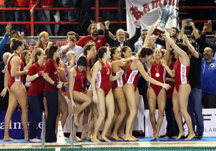 Όταν οι κοριτσάρες έγραψαν ιστορία! (photos, video)