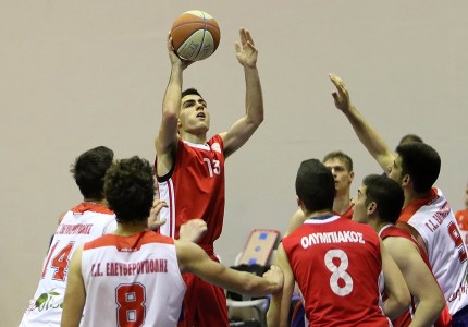 Σαρωτικοί οι μικροί του Θρύλου! (Photos)