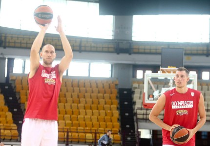 Φορτσάρει για Ζαλγκίρις ο Ολυμπιακός (photos)