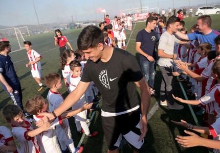 Τους υποδέχτηκαν με ενθουσιασμό (photos)
