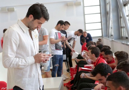 Μαζί με τους μαχητές της ζωής (photos, video)
