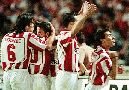 Έτσι νικάει ο Πειραιάς! (photos, video)