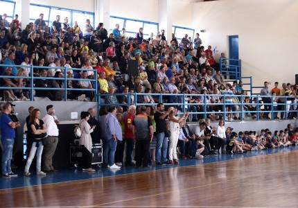 Φιλικό για καλό σκοπό (photos)