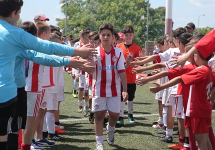 Η γιορτή των σχολών! (Video)