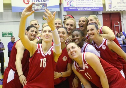 Τα... κλικ της κούπας!