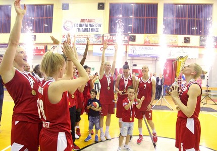 Τα... κλικ της κούπας!