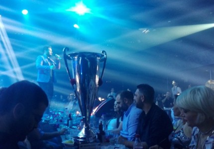 Έτσι γλεντάνε οι πρωταθλητές! (Videos)