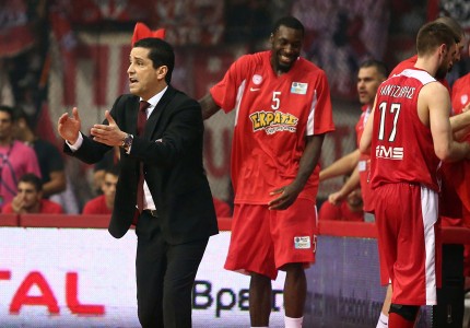 Όταν βγήκαν οι... σκούπες! (photos, video)