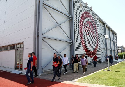 Το σπίτι του Θρύλου είναι ΟΝΕΙΡΟ! (photos)