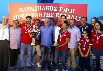 Η απονομή των πρωταθλητών (photos)