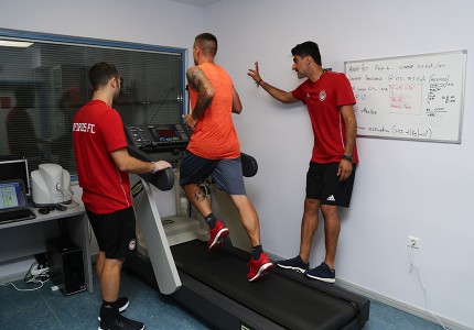 Οι εξετάσεις του β’ γκρουπ (photos)