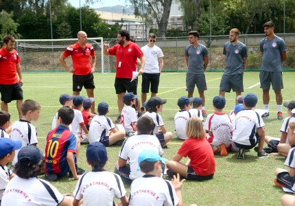 Η επίσκεψη του Θρύλου στο St. Catherine's School (photos)