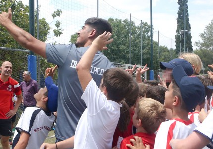 Η επίσκεψη του Θρύλου στο St. Catherine's School (photos)