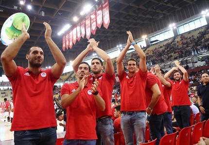 Τα... κλικ της αποθέωσης στο ΣΕΦ