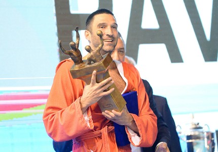 Έτσι σηκώνουν τα ευρωπαϊκά! (photos)