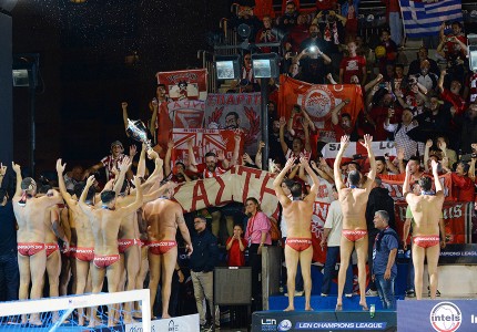 Έτσι σηκώνουν τα ευρωπαϊκά! (photos)