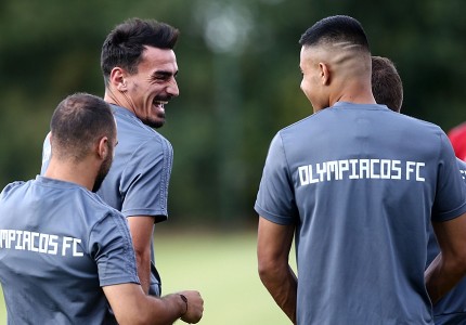 Η πρώτη προπόνηση στο Γκενκ (photos)