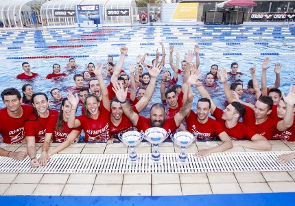 Έτσι γιόρτασαν οι τρεμπλούχοι (photos)