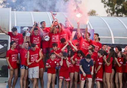 Έτσι γιόρτασαν οι τρεμπλούχοι (photos)