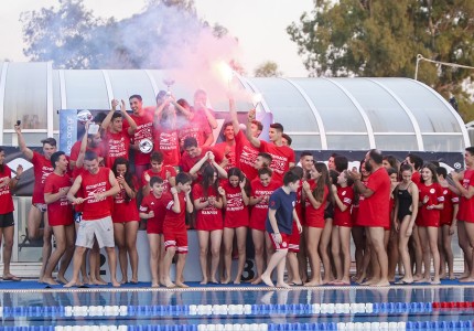 Έτσι γιόρτασαν οι τρεμπλούχοι (photos)