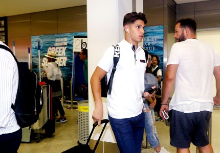 Επέστρεψε στην Ελλάδα ο Θρύλος (photos)
