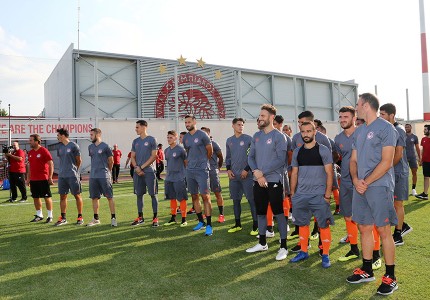 Ο αγιασμός του Θρύλου (photos)