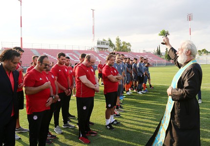 Ο αγιασμός του Θρύλου (photos)